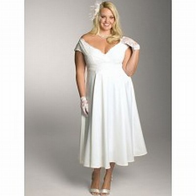 10.	Satin and lace bridesmaid dress