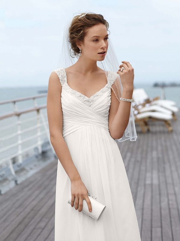 Top 10 Simple Wedding Dresses for Sober Wedding - Wedding Clan