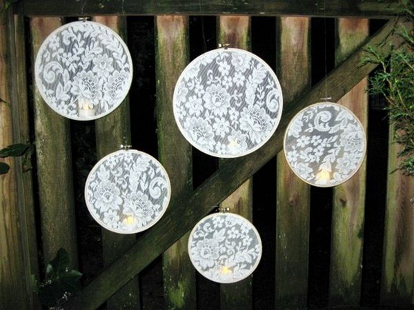 DIY Lovely lace lanterns