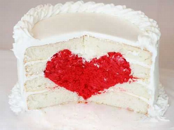 DIY Single tiered heart cake for wedding