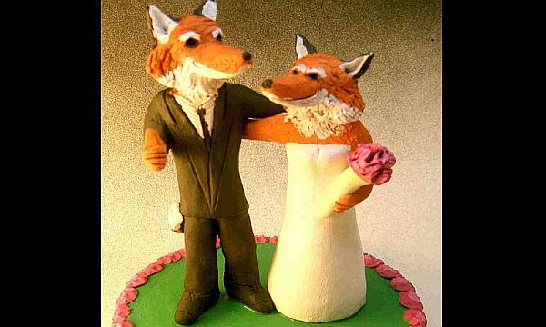 Foxes wedding cake
