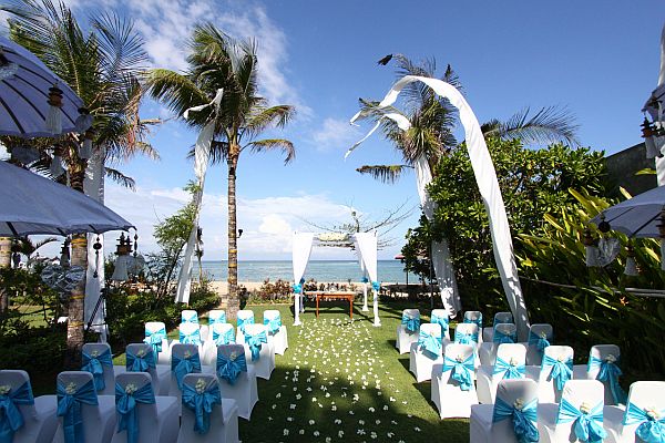Garden wedding venue