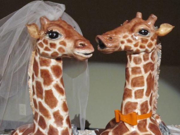 Giraffe wedding cake