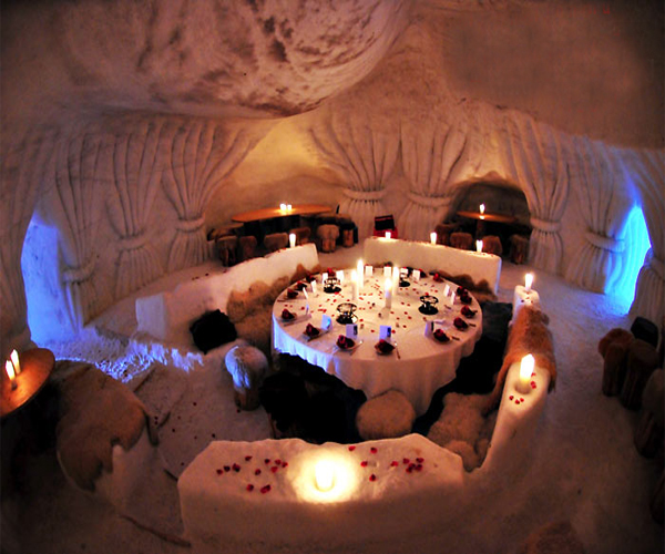 Igloo wedding