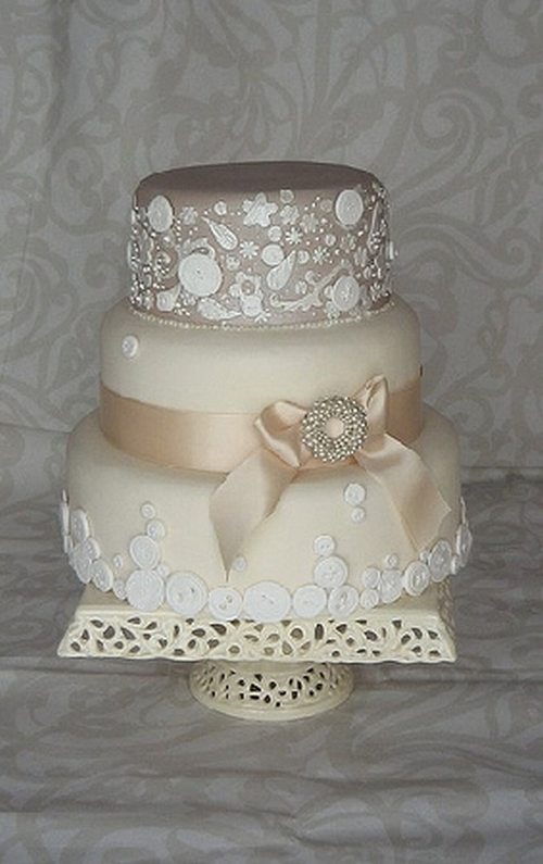 Awesome cakes to enhance a vintage style wedding - Wedding Clan