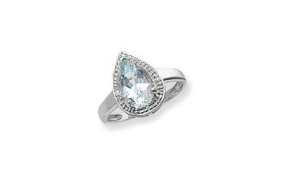 aquamarine engagement ring