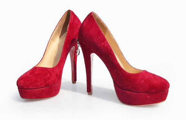 Attractive red wedding shoes to adorn your bridal feet! - Wedding Clan
