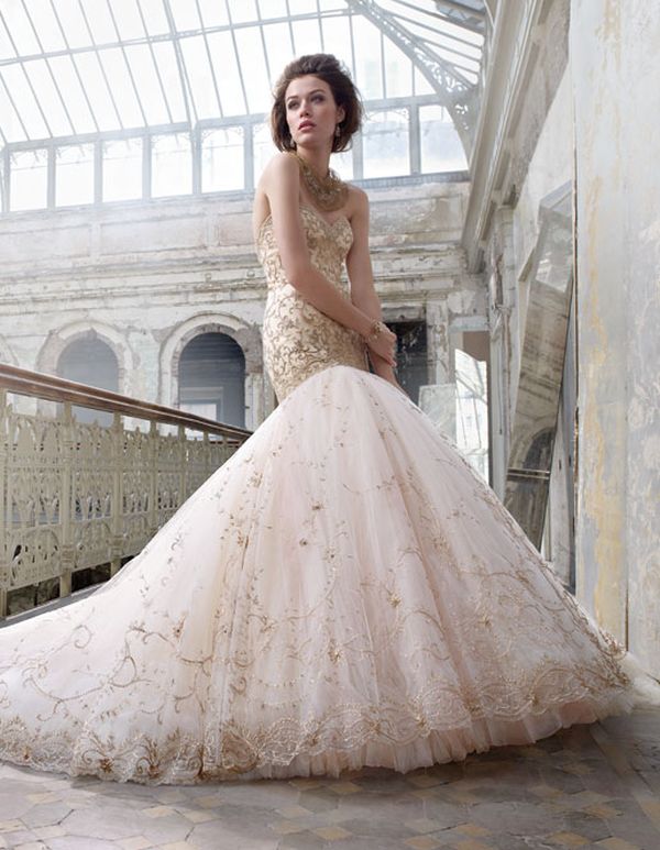 Lazaro Perez’s Bridal Collection