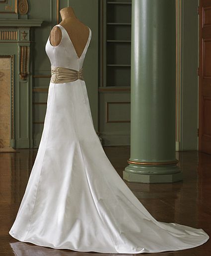 paloma blanca wedding gown 49