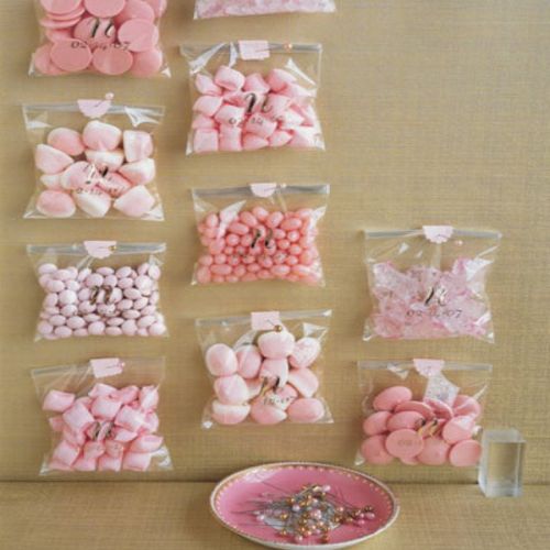 Pink wedding favors