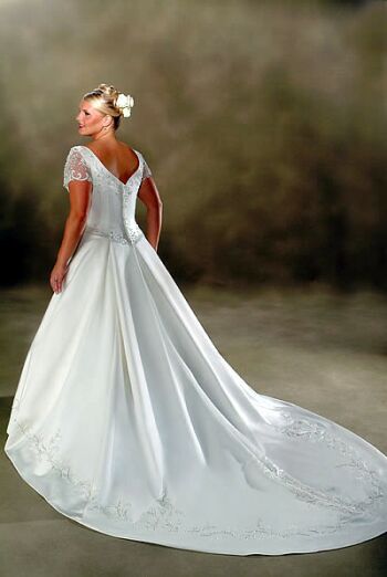 plus size bridal dress 2