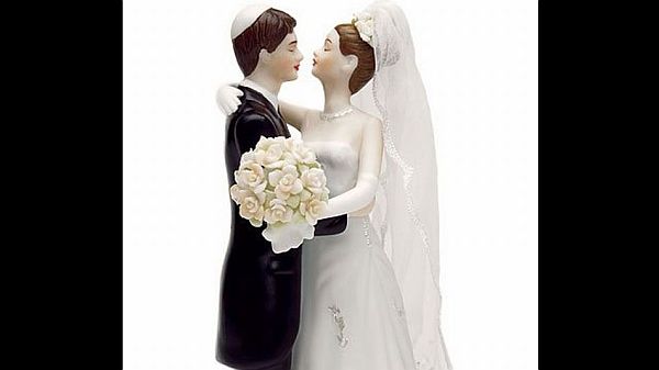 Traditional about to kiss wedding cake topper