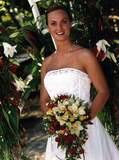 weddings bridal gown bridal flowers