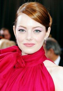 1330365786_emma-stone-zoom