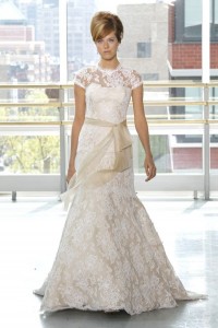 2013-wedding-dress-trend-two-tone-bridal-gowns-nude-white-lace-rivini.original