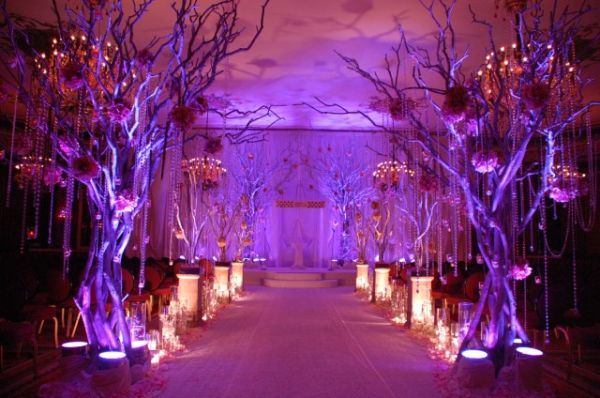 mind-blowing-aisle-decor-belle-the-magazine-wedding-blog-for-106084