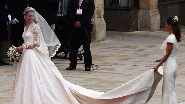 Kate Middleton’s Wedding Dress_1
