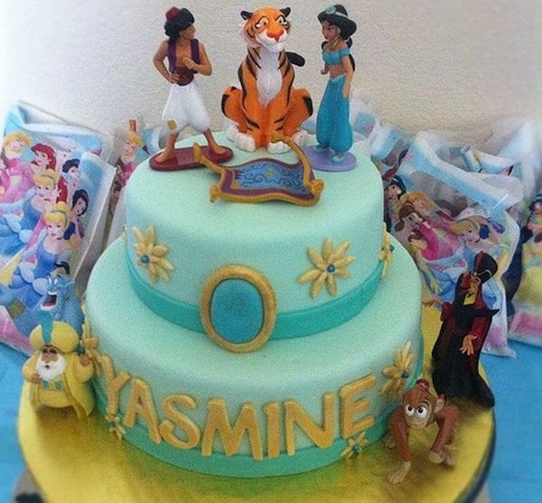 Aladdin and Jasmine wedding cake