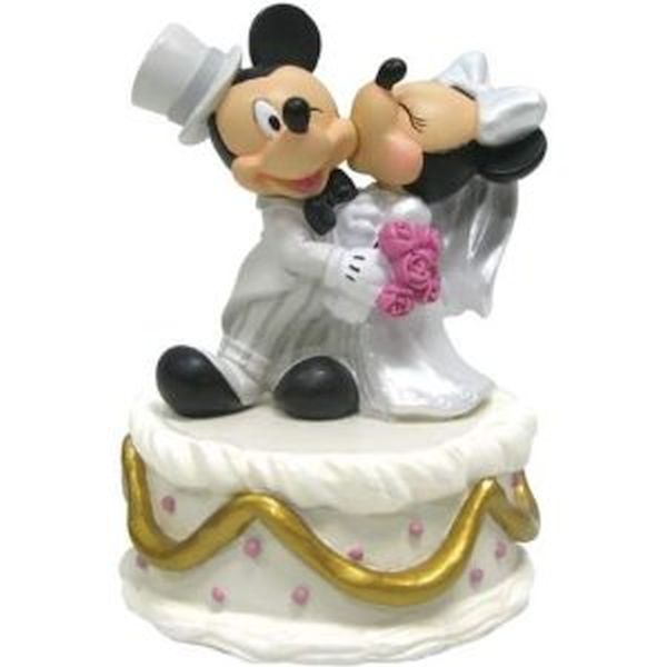Mickey and Minnie Mouse Wedding Cake