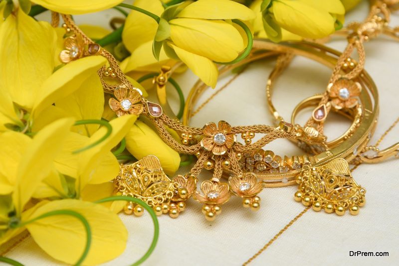 vintage Jewellery for your wedding