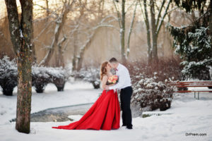 outdoor winter wedding