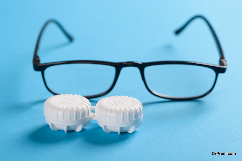 Contact-lenses-or-glasses